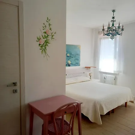 Bed and Breakfast A Casa Di Dora