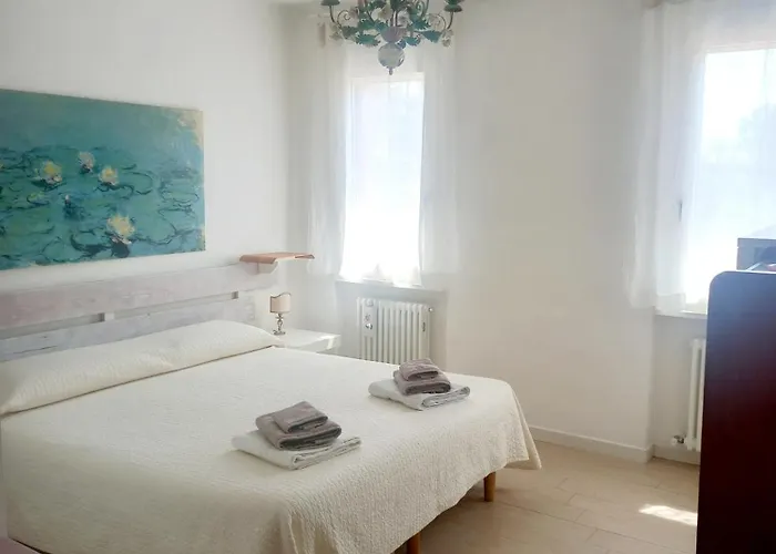 Oda ve Kahvaltı A Casa Di Dora Treviso