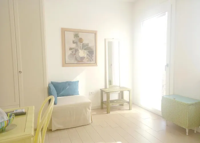 Oda ve Kahvaltı A Casa Di Dora 3*