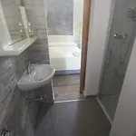לינה וארוחת בוקר A Casa Di Dora טרוויסו